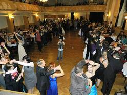 SLAVNOSTNÍ VĚNEČEK - 7. 12. 2013