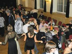 SLAVNOSTNÍ VĚNEČEK - 7. 12. 2013